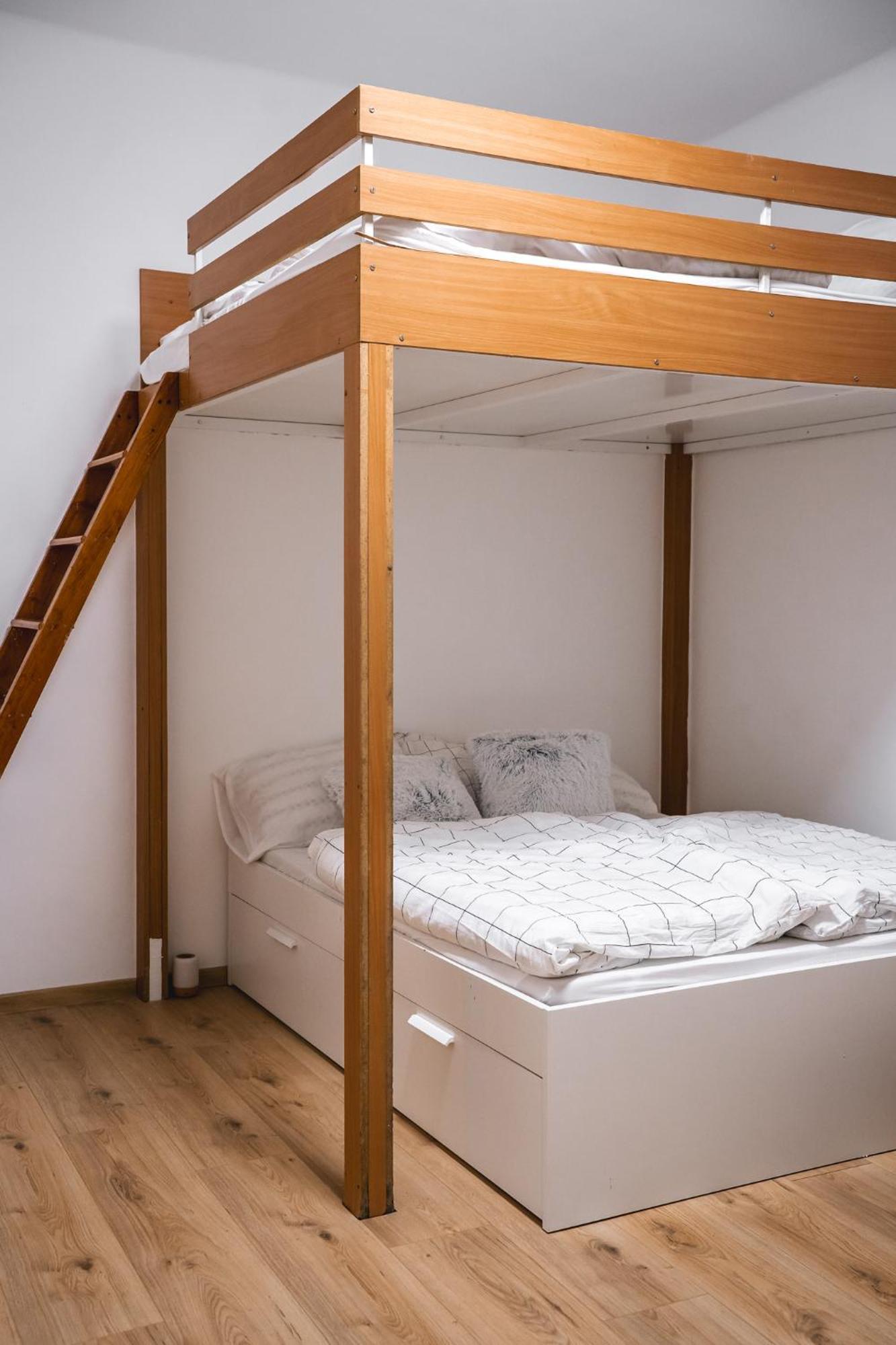 Swanky Retreat Appartamento Praga